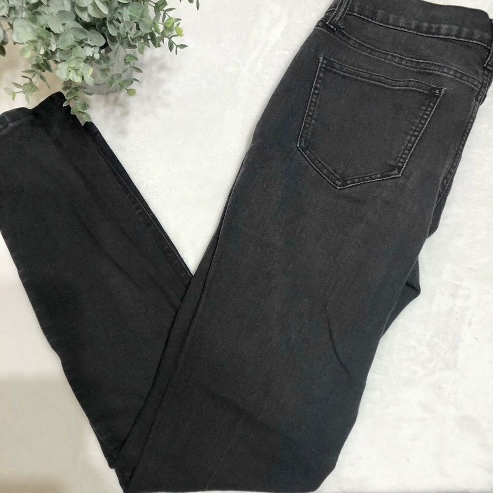 Sz 8 Old Navy The Flirt Jeans - Picture 2 of 3